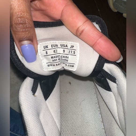 Valencia’s Triple S Men’s V2 Black Burgundy Nylon Speed Trainer US 9 - Picture 6 of 7